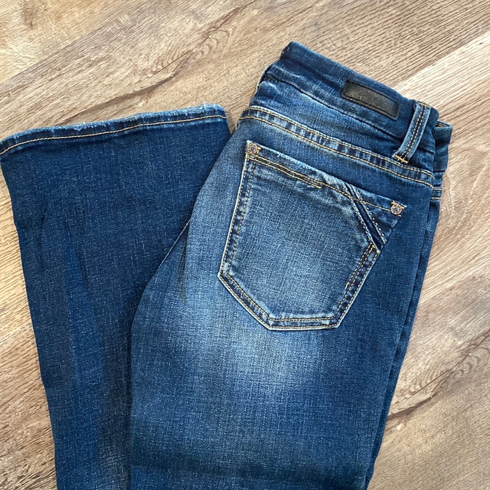 Buckle Jeans